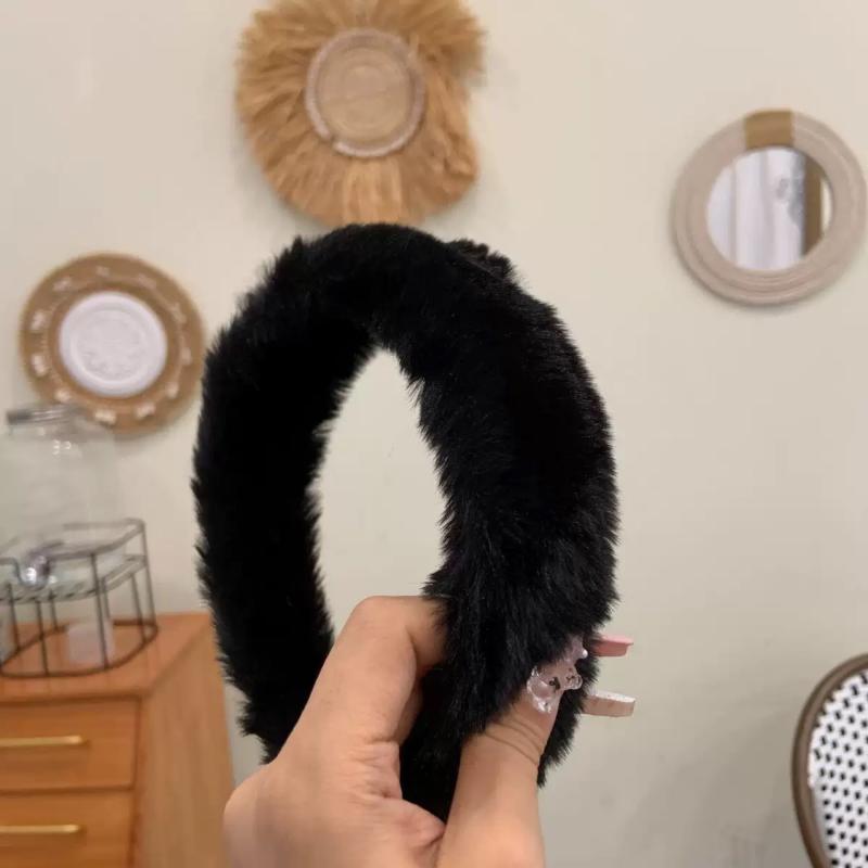 ヘアバンド レディース ふわふわ毛 シンプル 単色 クラシック 甘め ヘッドアクセサ...