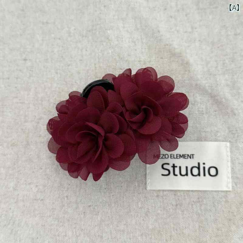 ・カテゴリ: ヘアクリップ・対象: 女性・主な素材: 混合素材・加工方法: 手作り・カラー展開: 赤（7cm、小号）、黒（7cm、小号）・モチーフ: 花・スタイル: レトロ