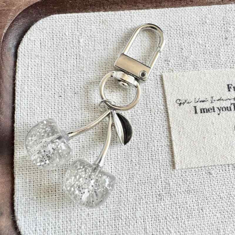 ・カテゴリ: キーホルダー・スタイル: 田園・主な素材: 亜鉛合金・カラー展開: ワインレッド、ピンク、イエロー、ブルー、ホワイト、ライトピンク