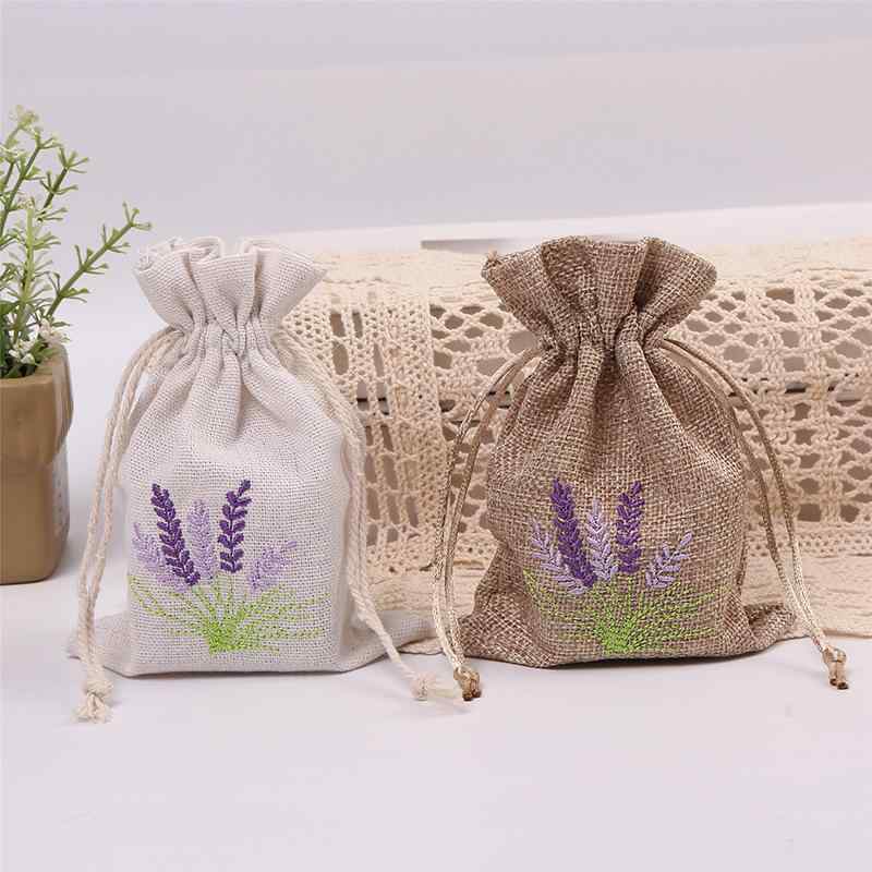 ・カテゴリ: 収納袋・スタイル: 巾着袋・刺繍: 機械刺繍・形状: 無底無側・重量: 12g・サイズ: 10×14cm、13×18cm・カラー展開: 麻布刺繍、帆布刺繍、新款帆布五花薫衣草、新款麻布五花薫衣草、新款帆布三花薫衣草、新款麻布三花薫衣草