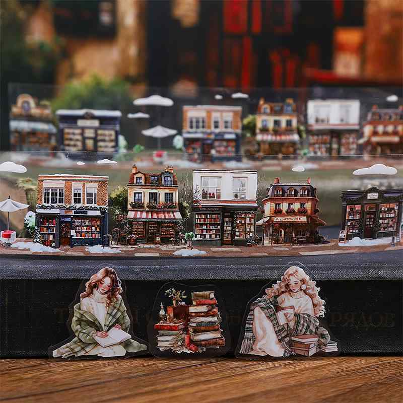 ・カテゴリ: 造景デコレーション・主な素材: PET・スタイル: 造景・クラフト: 印刷・カラー展開: 街角書影、时光漫読、書海漫遊、読伴同行、読書軌跡、机の上の書香
