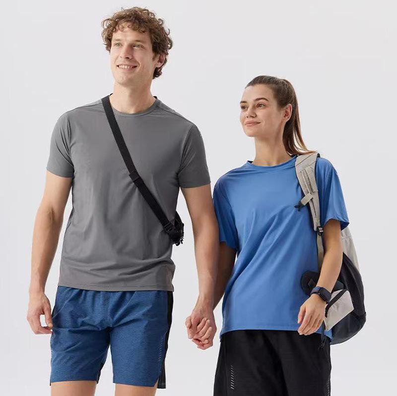 ・カテゴリ: Tシャツ・柄: 無地・対象: 成人、男女兼用・スタイル: スポーツカジュアル・ネックライン: クルーネック・袖丈: 半袖・素材: ナイロン85%、スパンデックス15%・着用シーン: ランニング、フィットネス、サイクリング、アウトドア、ダンス、球技・カラー展開: ホワイト、ブラック、オレンジ、グレー、ブルー・サイズ展開: S、M、L、XL、XXL、3XL、4XL