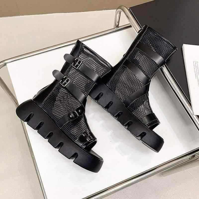 ・カテゴリ: 一字帯サンダル・カラー展開: ブラック・サイズ展開: 35、36、37、38、39、40・スタイル: エレガント・靴底素材: ゴム・ライニング素材: メッシュ・履き方: スリッポン・ヒールの高さ: ローヒール（3cm以下）・ヒールの形: ウェッジソール