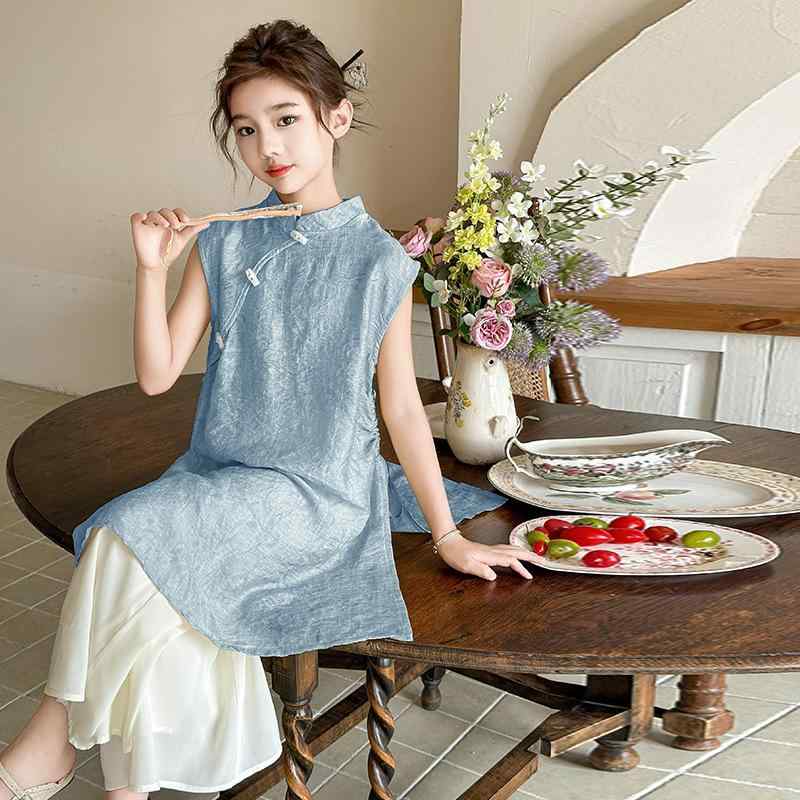 ・カテゴリ: キッズセットアップ・対象性別: 女の子・スタイル: 中国風・セット内容: トップス、パンツ（2点セット）・袖丈: ノースリーブ・パンツ丈: ロングパンツ・生地の厚さ: 薄手・柄: 無地・主な素材: 綿・カラー展開: イエロー、ブルー・サイズ展開: 120cm、130cm、140cm、150cm、160cm、170cm