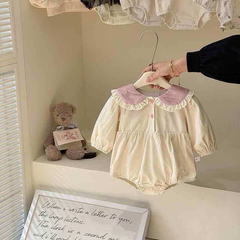 乐天商城 - ロンパース ベビー 女の子 秋 春 カバーオール 長袖 コーデュロイ スカート付き うさぎ かわいい 綿 柔らかい 赤ちゃん 服 薄手 ベージュ 出産祝い
