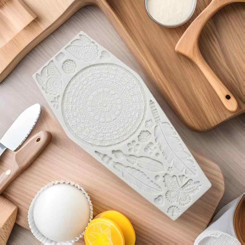 シリコンモールド ケーキ型 羽 蝶 3D 押し型 粘土 レジン シリコン 製菓 チョコレ...