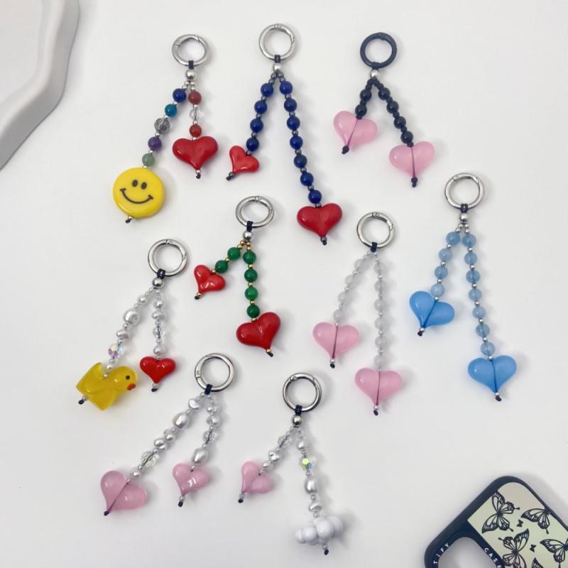 キーホルダー レディース かわいい ハート スマイル フェイクパール ビーズ チャー...
