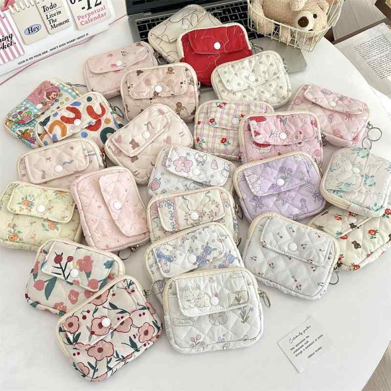 化粧品ポーチ レディース 多機能 ポーチ コスメポーチ 小物入れ キルティング 花柄 かわいい 旅行 大容量 コンパクト ミニ財布 収納ケース