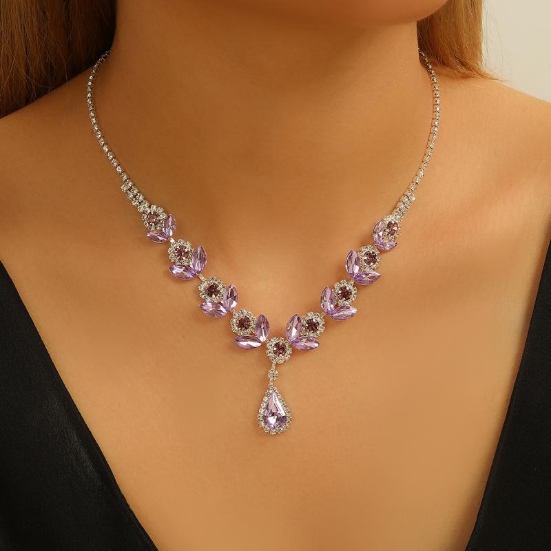 Women's Necklace and Earring Set: Purple Crystal Drop Motif Rhinestone Necklace and Earrings - Elegant and Glamorous Accessory Set (2 Pieces) - Perfect for Wedding Receptions, After-Parties, Parties, Presentations, and Formal Occasions.