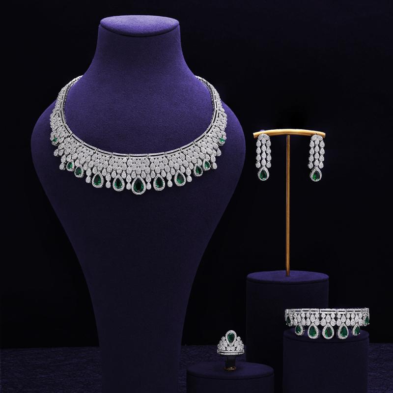 Women's Necklace Jewelry Set, 3 Pieces, Zirconia Teardrop Shape, Emerald Green, Elegant and Luxurious, Perfect for Weddings, Bridal Events, Receptions, Parties, Presentations, and Formal Occasions.