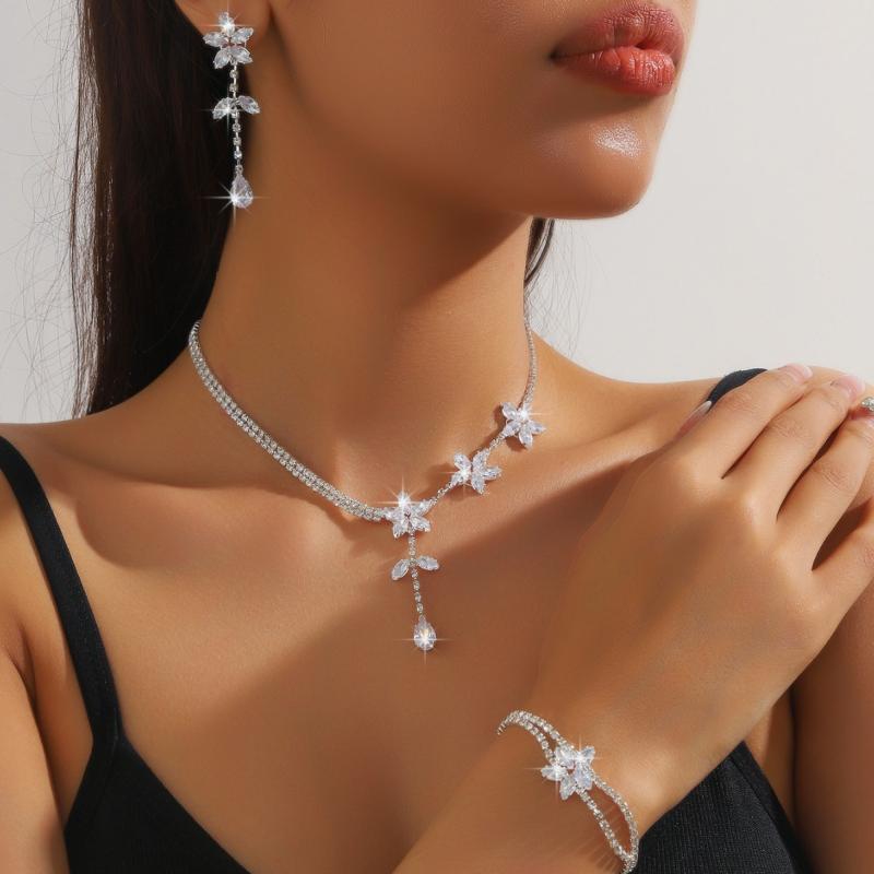 Women's Jewelry Set (2 pieces): Necklace and Earrings featuring Zirconia Sunflower Motif. Sparkling accessories perfect for weddings, bridal events, receptions, parties, and other special occasions.