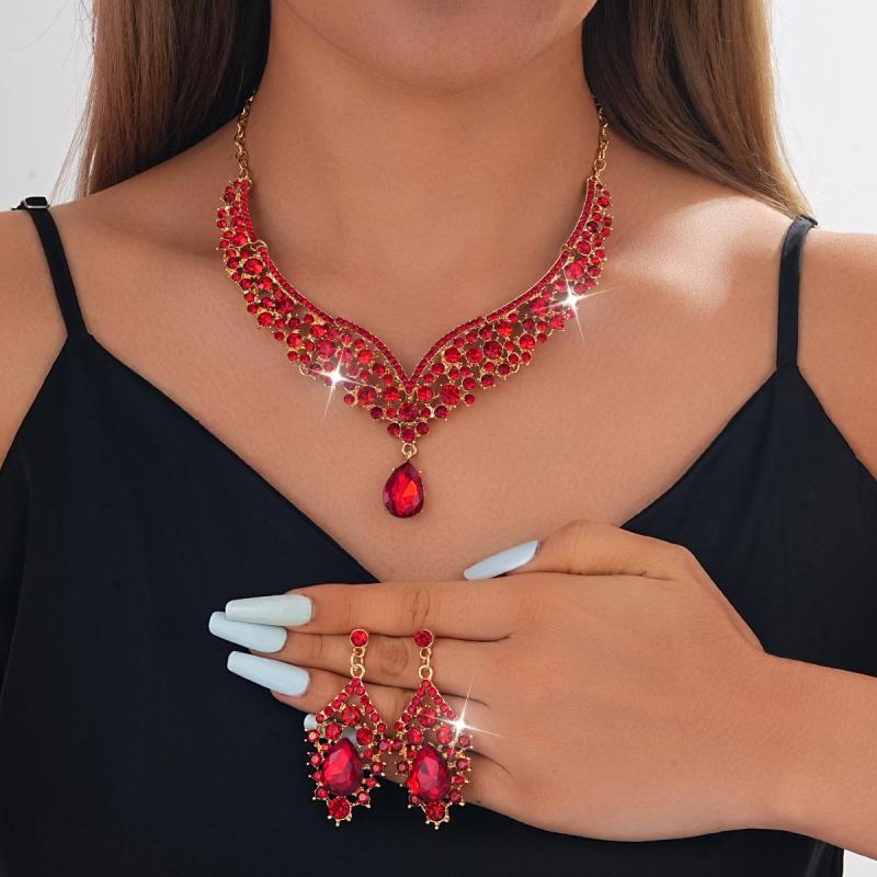 Women's Necklace and Earring Set (2 pieces) - Sparkling Rhinestones, Large, Luxurious Crystal, Elegant, Gorgeous Accessories - Perfect for Parties, Weddings, Receptions, After-Parties, and Formal Occasions - Silver