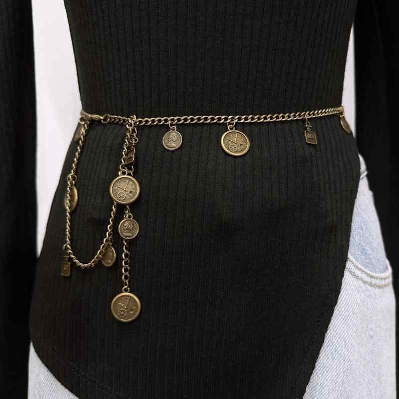 ・カテゴリ: 腰チェーン・対象: 女性・対象年齢: 成人・素材: 金属・デザイン要素: フリンジ・カラー: アンティークゴールド・スタイル: エレガント・仕様: シングルループ・長さ: 105cm・バックルデザイン: コイン