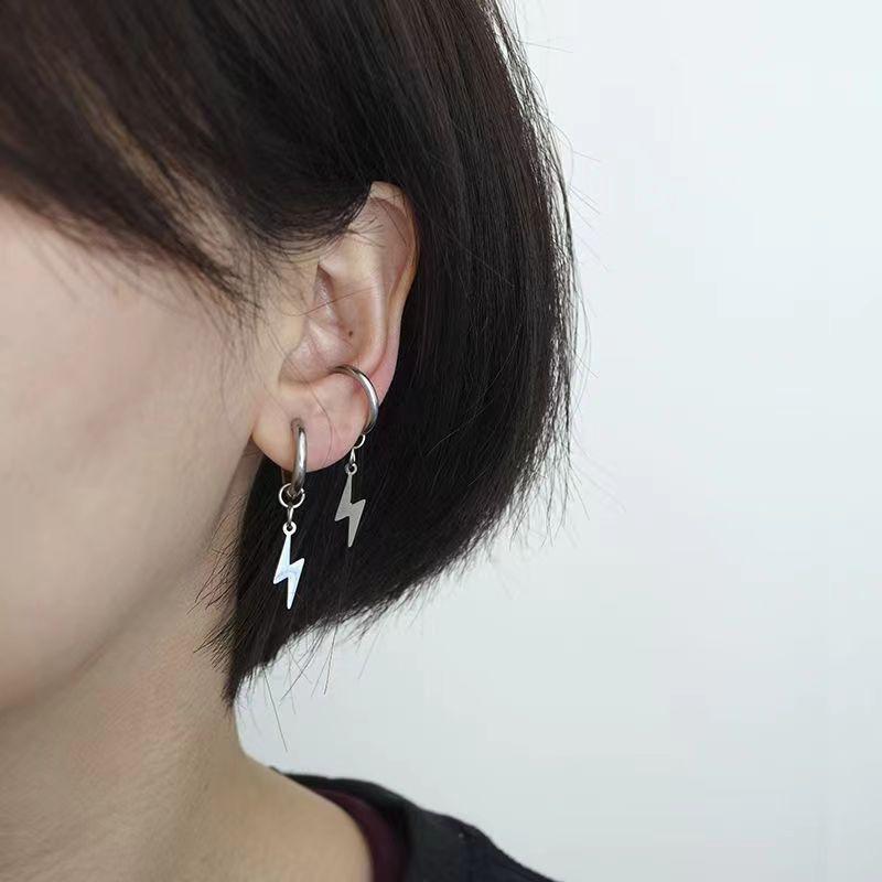 Ear cuff for men and women, non-pierced, faux titanium, lightning bolt motif, geometric design, electroplated, hip hop style, hypoallergenic.