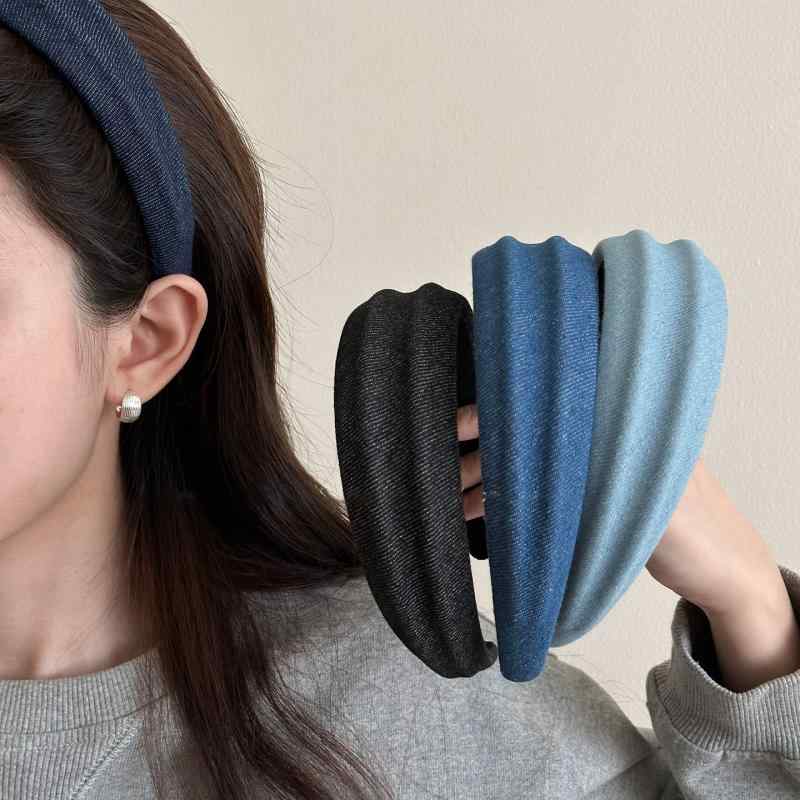・カテゴリ: ヘアアクセサリー・素材: 布・加工技術: り・カラー展開: ダークグレー、ダークブルー、ブルー、ライトブルー・デザイン要素: 不規則・スタイル: 韓国風・スタイル分類: さわやか、甘め・対象性別: レディース・デザイン要素分類: 形状、パターン