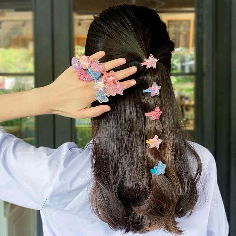 ・カテゴリ: ヘアゴム・主な素材: アクリル・加工技術: 手工芸・カラー展開: ハート（袋入り）10個入り、スター（袋入り）10個入り、ベア（袋入り）10個入り、ハート（箱入り）10個入り、スター（箱入り）10個入り、ベア（箱入り）10個入り