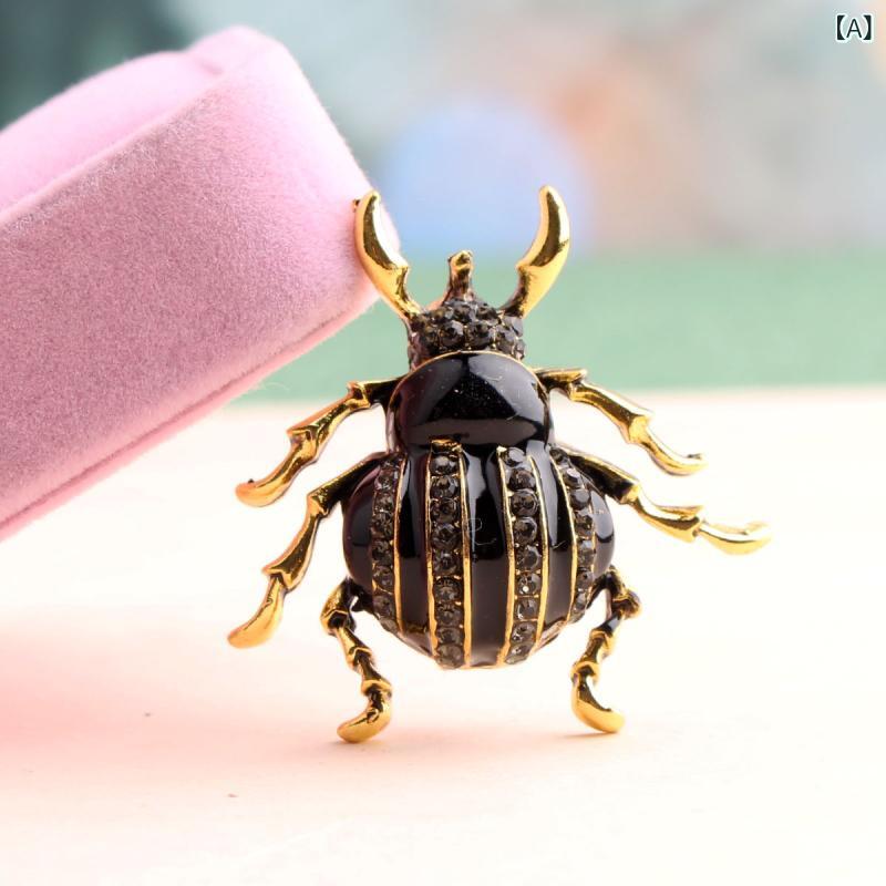 ブローチ レディース メンズ 昆虫 甲虫 カブトムシ てんとう虫 モチーフ 合金 ラインストーン キラキラ かわいい 個性的 アクセサリー 胸飾り コート 襟 ピンバッジの商品画像 2