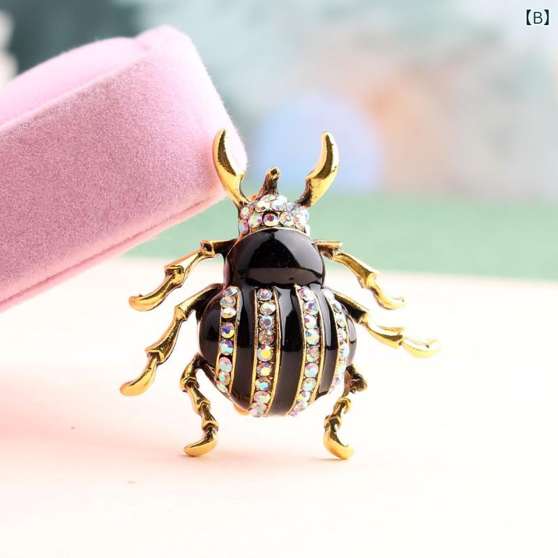 ブローチ レディース メンズ 昆虫 甲虫 カブトムシ てんとう虫 モチーフ 合金 ラインストーン キラキラ かわいい 個性的 アクセサリー 胸飾り コート 襟 ピンバッジの商品画像 3