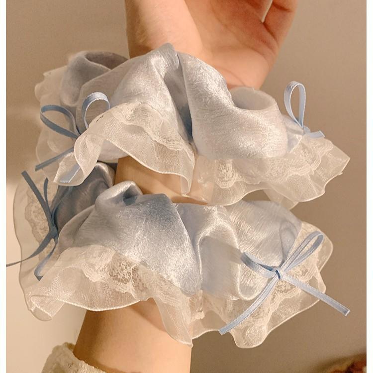 ・カテゴリ: ポニーテールヘアゴム・主な素材: 布地・加工技術: ハンドメイド・カラー展開: ライトブルー、ダークブルー・デザイン: サークル・スタイル: 韓国風、フレッシュ、フェミニン・仕様: 高弾力・デザインカテゴリ: 幾何学
