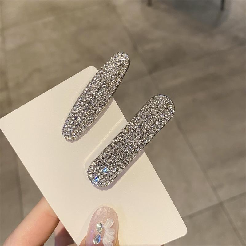 ヘアクリップ レディース 前髪 髪留め ダッカールクリップ キラキラ ビジュー ラインストーン ヘアアクセサリー サイドクリップ 楕円 長方形 ヘアピン 髪飾り 韓国風 フェミニン 上品 大人かわいい