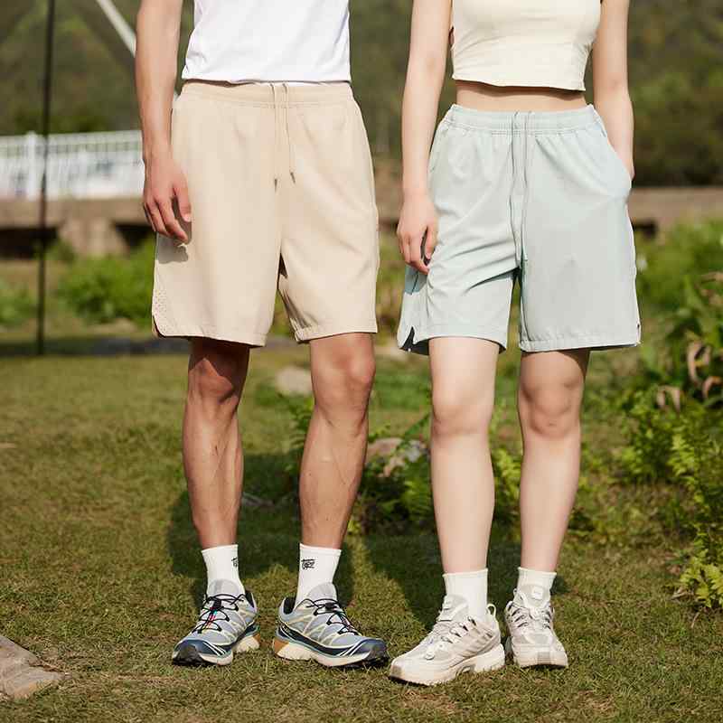 ・カテゴリ: 速乾パンツ・機能: 速乾性・素材: 化学繊維混紡・柄: 無地・対象性別: 男女兼用・対象年齢: 成人・着用シーン: ランニング、スポーツトレンド、サイクリング、登山、キャンプ、ダンス、サッカー、バスケットボール、バレーボール、卓球、バドミントン、テニス・カラー展開: ライトカーキ、ライトグレー、ブラック、ダークグレー、ライトグリーン、パープル、ホワイト、キャメル・サイズ展開: S、M、L、XL、XXL、XXXL、4XL、5XL、6XL