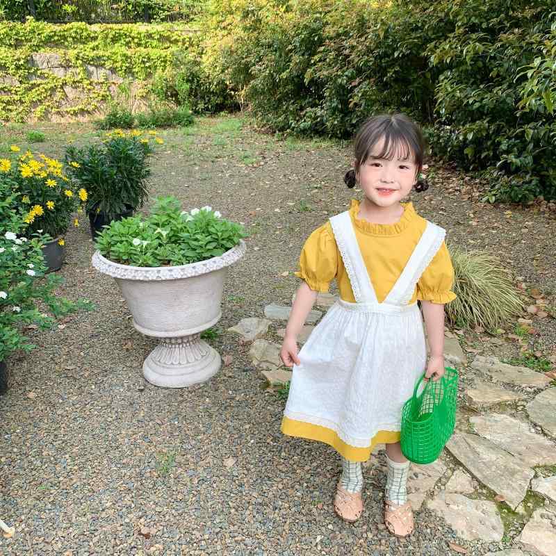 ・カテゴリ: ワンピース・スタイル: 韓国風・主な素材: 綿 98%・安全基準: Aクラス・対象性別: 女の子・対象年齢: 中小の子供(3-8歳、100-140cm)・柄: 無地・生地加工: 柔軟加工・袖丈: 半袖・デザイン: プリンセスドレス・カラー展開: イエロー・サイズ展開: 80cm、90cm、100cm、110cm、120cm、130cm