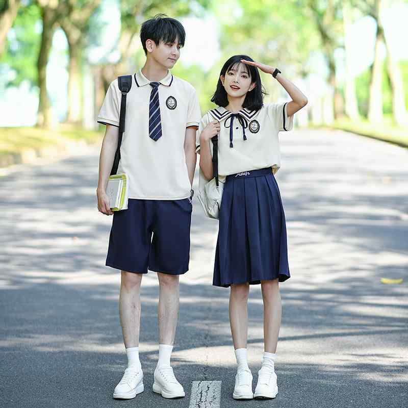 制服 学生服 男女兼用 半袖 シャツ ショートパンツ プリーツスカート イギリス風 アカデミック スクールライフ 合唱 発表会 卒業写真 記念撮影 イベント カジュアル 通勤 通学 春夏