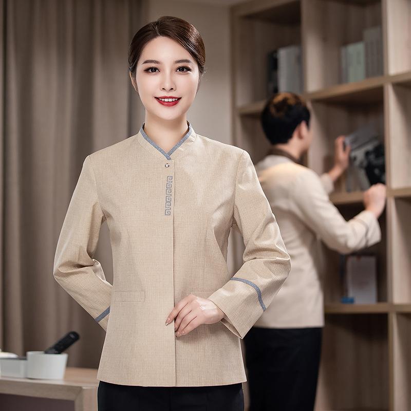 ・カテゴリ: 服装・用途: 清掃服・対象: 男女兼用・機能: 防寒・ボトムス丈: 長ズボン・素材: ポリエステル・カラー展開: グレー（メンズ）、ブルー（メンズ）、ベージュ（メンズ）、グレー（レディース）、ブルー（レディース）、ベージュ（レディース）・サイズ展開: L、XL、XXL、XXXL、4XL、5XL、6XL・袖の種類: レギュラースリーブ・袖丈: 長袖・襟型: スタンドカラー