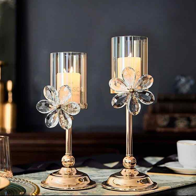 ・器皿の種類: 燭台・素材: その他・工芸: 手動・サイズ展開: 琥珀水晶花燭台（小）、琥珀水晶花燭台（中）、琥珀水晶花燭台（大）、キャンドル3個（5×5cm）・カテゴリ: 燭台・キャンドル容器