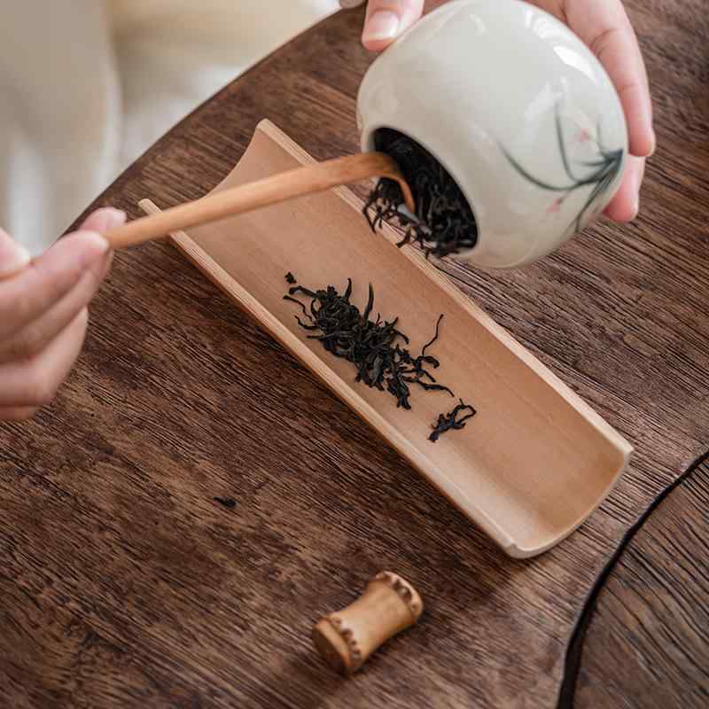 茶道具 竹製 彫刻 手彫り バンブー 茶則 茶匙 茶針 茶通し 茶荷 茶葉入れ 三点セッ...