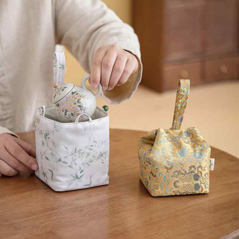 ・カテゴリ: 茶道用品・素材: 布・重量: 約0.1kg・スタイル: 新中国風・カラー展開: 青悠快客包-芷歆, 青悠快客包-金魚