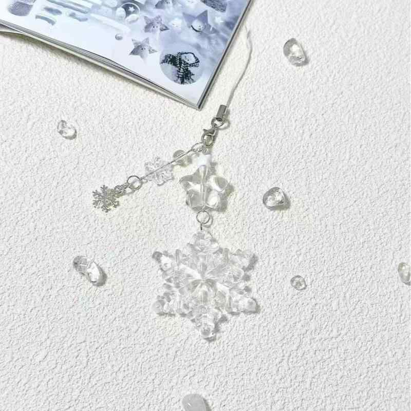 楽天市場】雪の結晶 キーホルダーの通販