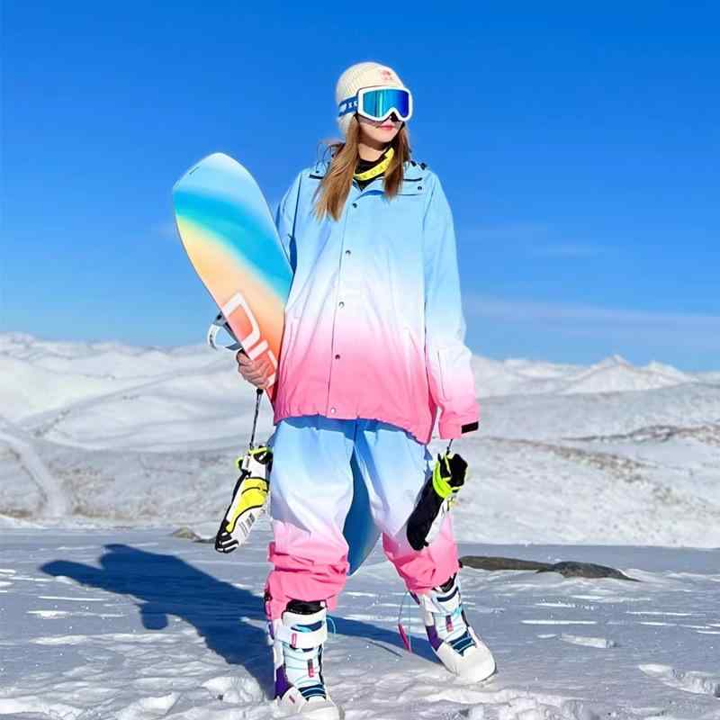 ・機能: 通気性、防水、保温、耐摩耗、防風・対象: ユニセックス・防水性: 耐水圧 10000mm・用途: ウィンタースポーツ・カラー展開: アイスクリームセット-W、アイスクリームセット-M・サイズ展開: XS、S、M、L、XL・カテゴリ: スキーウェア