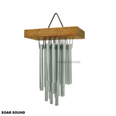 バー数：20 米国製の美しい仕上げのツリー・チャイムです。従来の常識にとらわれない、柔軟な発想でデザインされた、独創的なチャイムの数々をどうぞ。