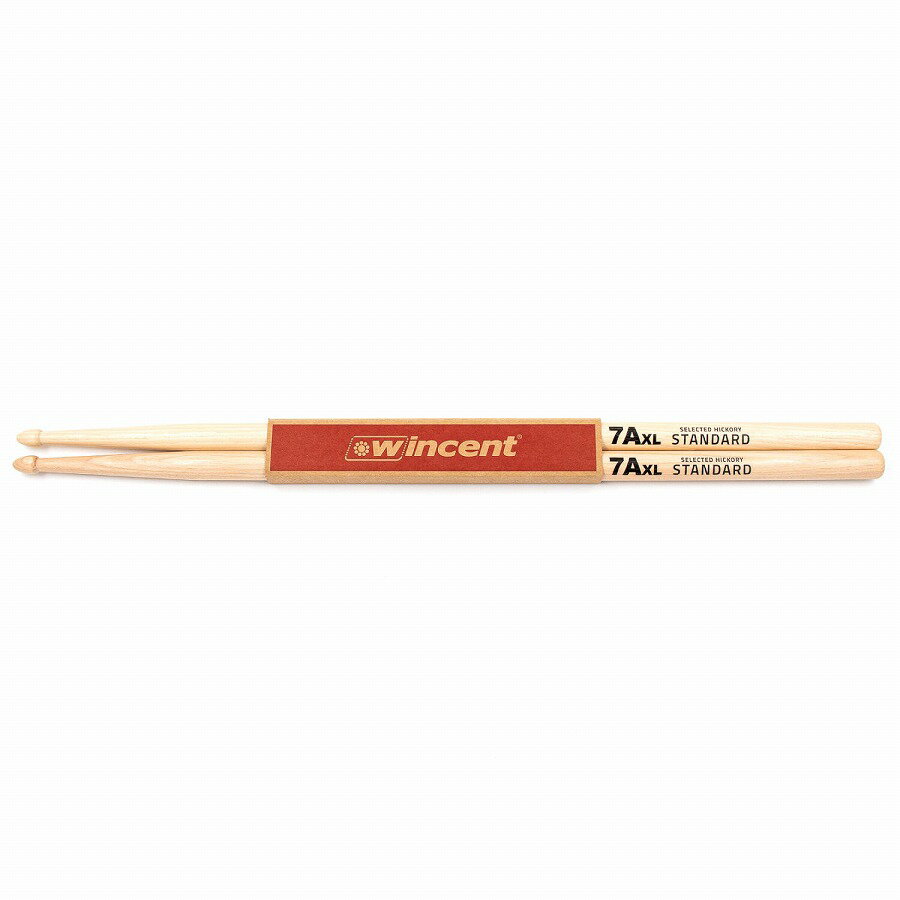 全長：406mm 直径：13.6mm AcornTip:：Full bodied cymbal sound Standard Taper： Front heavy. Good punch XL Length:：Extra reach 素材ヒッコリー 仕上げワックスプロテクション 1992年にダン・ニーレンと父のボーによって誕生したスウェーデンのドラムスティックメーカーです。 ウィンセントによるドラムスティックの製造工程の主な特徴は ：木材を乾燥させることで耐久性を向上。 ：細かい砥石を使用するセンターレス研磨技術。 ：独自のプロテクションによる高い品質。 になります。 ：木材を乾燥させることで耐久性を向上について： スティックを作る際は木材がどの程度乾燥していなければならないかに多くの注意を払い、耐久性を高めるために木材は蒸気の窯で3週間以上乾燥させることで適度な湿度を与えています。そのため、耐久性、衝撃吸収性に非常に優れ、真っすぐなスティックを作り出しています。 ：細かい砥石を使用するセンターレス研磨技術について スティックの形状を優しく整えて研磨、これにより木材にダメージを与えず耐久性を上げ、さらにはバランスの向上を実現。 ：独自のプロテクションによる高い品質について ワックス保護によりグリップ感が向上しドラムスティックが手から滑り落ちるのを防ぐ効果があります。またワックスが木の奥深くまで入り込むことによりスティックが折れにくくなりより耐久性が向上します。