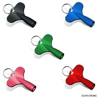 ウェッジのエルゴドラムキーは、人間工学的な流線型シェイプとワイドなウィングによって、とても優しく指に馴染みますので、使用時の不快感を感じさせません。本体は、タイトなテンションロッドでも操ることのできるタフで軽量なナイロンミックス材によって構成されています。 好みで選べる5色のカラーバリエーションを用意。携帯に便利なキーリング付きです。 定形外郵便OK！