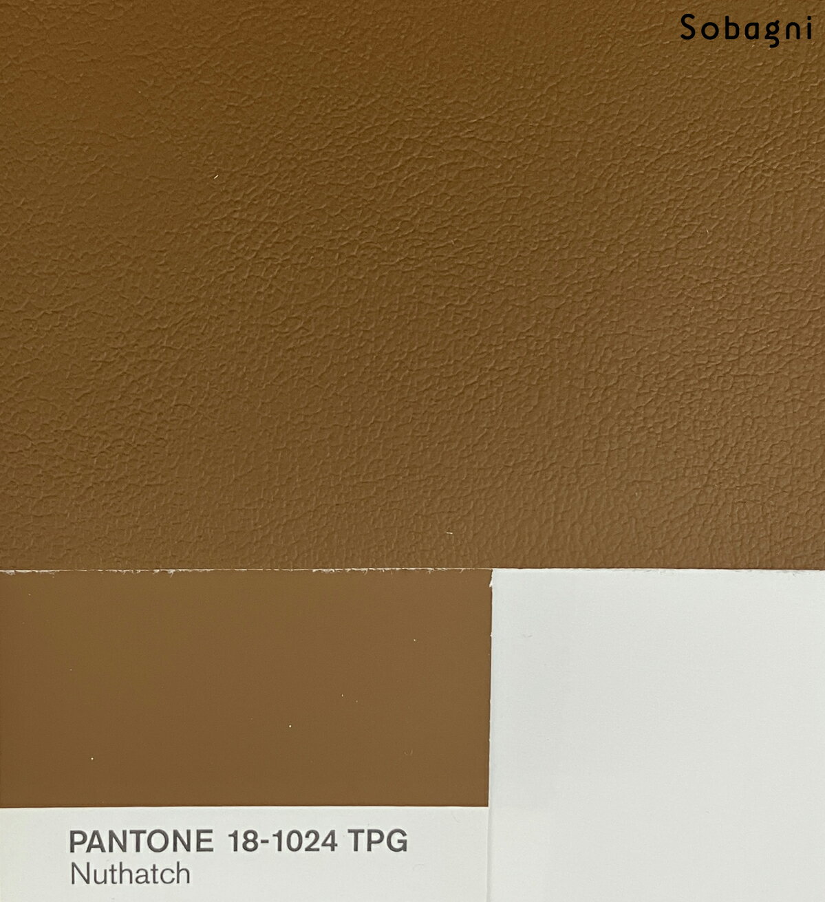 ソバニ公式 エシカルソフト 【品番 k4est224 / 1m】 1点限り 特別価格 国産エシカルレザー フェイクレザー ヴィーガン 生地 手芸 椅子張り ソファー 張り替え 軽量 高耐久 撥水 防水 防汚 日本製 合皮 合成皮革 1400mm幅 1.20mm厚