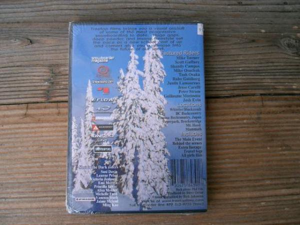 ソサイアティ&ソル03の≪40%OFF≫≪1万円以上の購入で送料無料≫SNOWBOARD DVD【THE MAIN EVENT】TREE TOP FILMS｜アングル2