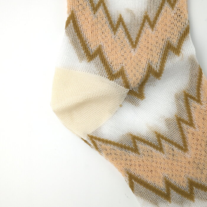 SOCKSTOREのALTO Milano（アルト ミラノ）【WOMENS】WELTEA SOCKS WHITE｜アングル3