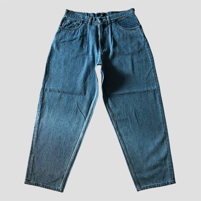 VANS（バンズ）WIDE TAPERED DENIM 5P PNT L-BLUE