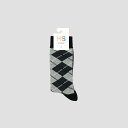 HappySocksのHSシリーズの中でもクラシックさを感じるアーガイル柄ソックス。 素材は耐久性の良いコームドコットンを使用し、程よいフィット感があります。 ベーシックなカラーが好きな方はこちらがおすすめです。 素材 コットン, ナイロン...