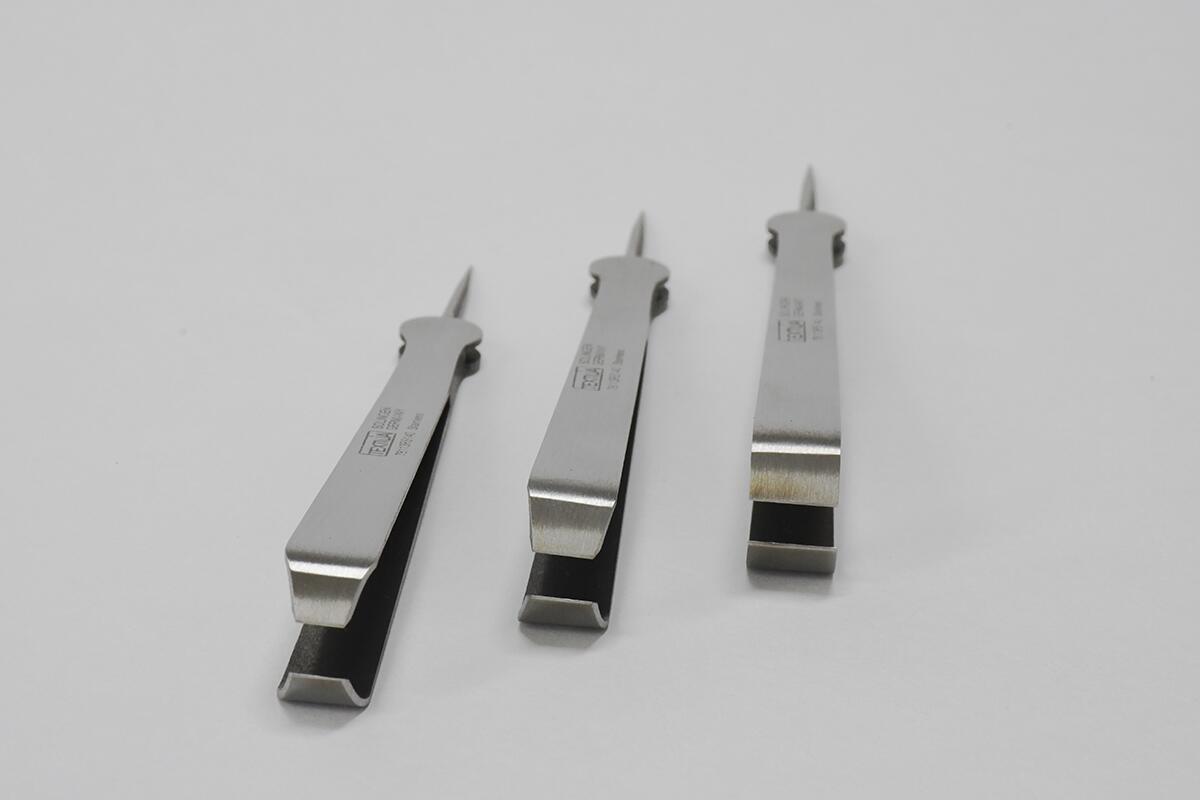 ドイツ製・高級毛抜き&目打ち・ゾーリンゲン SOLINGEN全長140mmx（25mm目打ち部分...