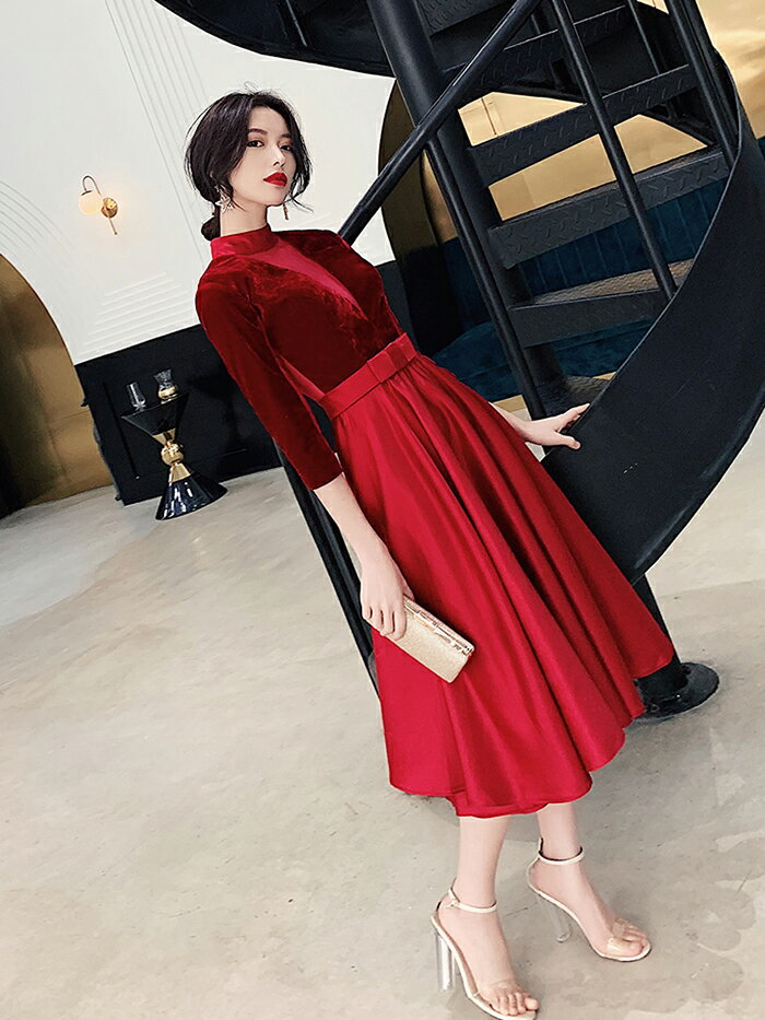 ウェディングドレス ウエディングドレス カラードレス パーティードレス 演奏会 発表会 イブニングドレス フォーマル カクテルドレス コンサート コンクール レッド ベルベット ミディアムドレス 赤 結婚式 二次会 披露宴 花嫁 前撮り 後撮り ブライダル wedding dress