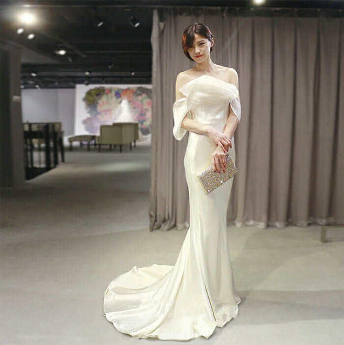 ウエディング スレンダードレス マーメイドライン ウエディングドレス ウェディングドレス 結婚式 花嫁 二次会ドレス 披露宴 オフホワイト 編み上げ オフショルダー 海外挙式 セミオーダー 前撮り 海外挙式 エレガント クラシック 上品 シンプル セミオーダー