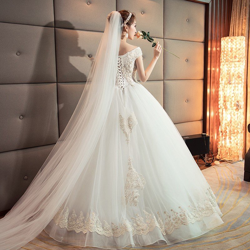 ウェディングドレス 白 オフホワイト 上品 レース 結婚式 花嫁 シンプル ロングドレス ブライダル 二次会ドレス パーティードレス 披露宴 プリンセスドレス プリンセスラインドレス 大きいサイズ 前撮り 海外挙式 エレガント ボリューム プリンセスウェディングドレス 上品