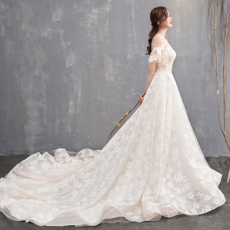 ウエディングドレス ウェディングドレス 白 オフホワイト 袖あり 上品 ロングドレス 結婚式 花嫁 ブライダルドレス Aラインドレス 二次会ドレス パーティードレス 演奏会 フォーマルドレス 前撮り 海外挙式 エレガント クラシック 上品 清楚 ナチュラル セミオーダー可能