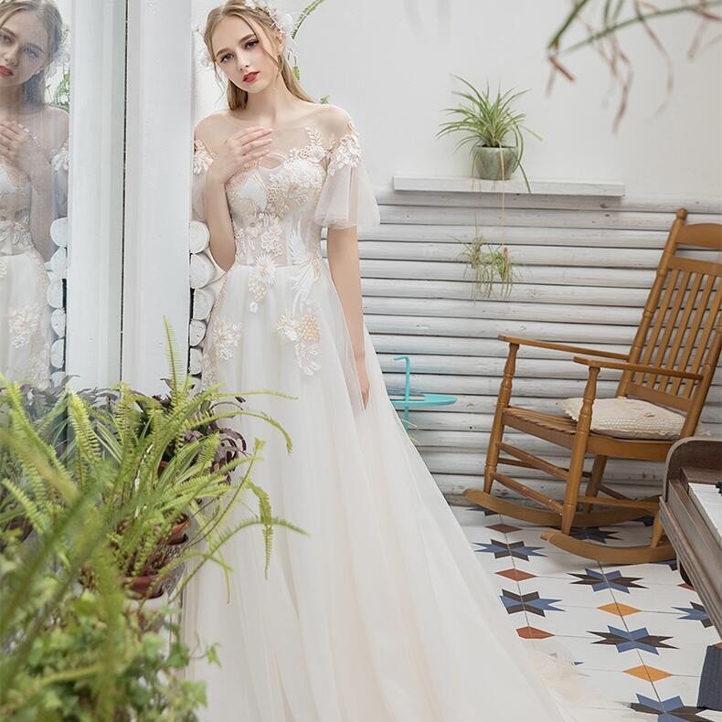 ウエディングドレス ウェディングドレス Aラインドレス 白 オフホワイト 袖あり 花嫁 結婚式 格安 パーティードレス 二次会ドレス ブライダルドレス ロングドレス イブニングドレス ドレス 前撮り 海外挙式 エレガント クラシック 上品 清楚 ナチュラル セミオーダー可能
