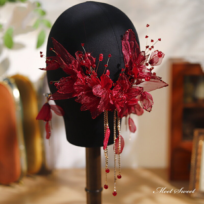 【P5倍★BLACK FRIDAY限定】ウェディングヘッドドレス 2点セット 髪飾り イヤリング フラワー レッド 赤 結婚式 二次会 発表会 演奏会 披露宴 ...