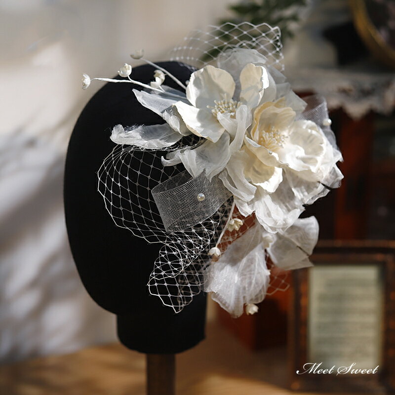 【P5倍★BLACK FRIDAY限定】ウェディングヘッドドレス 髪飾り フラワー 結婚式 二次会 発表会 演奏会 披露宴 前撮り 花 ブライダル パーティー ...
