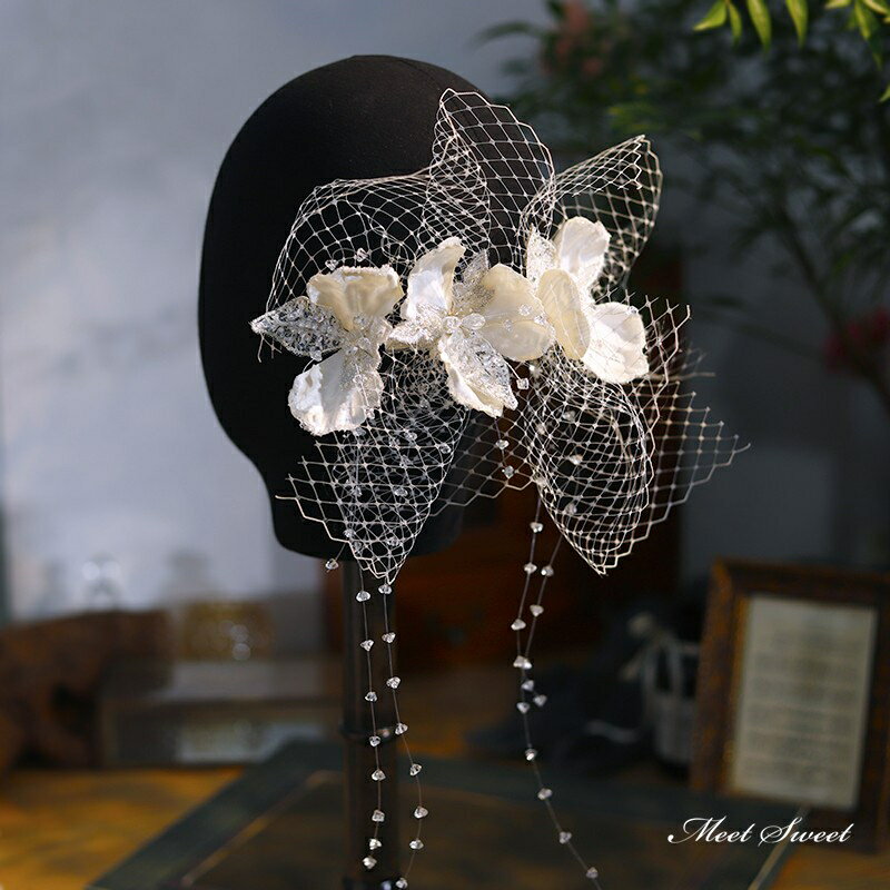 ウェディングヘッドドレス 髪飾り フラワー 結婚式 二次会 発表会 演奏会 披露宴 前撮り 花 ブライダル..